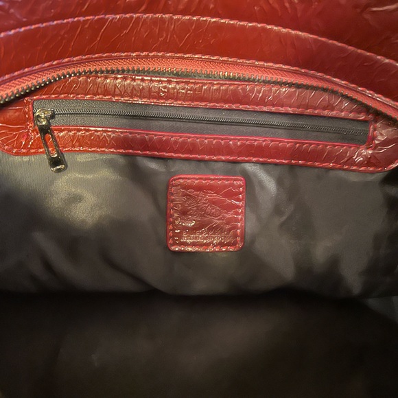 BURBERRY Burgundy Patent Beat Nova Check Floral Satchel Bag Purse HOST PICK - Picture 10 of 15